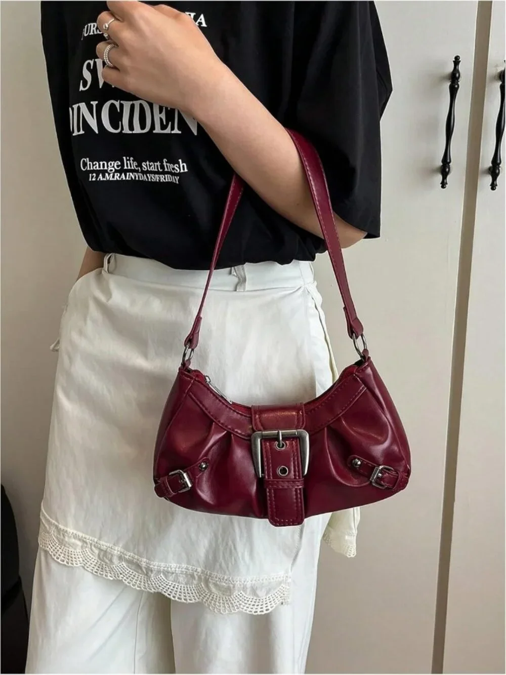 Y2K Mini Shoulder Bag for Women - Cute Goth Punk Vintage Purse, Stylish & Trendy